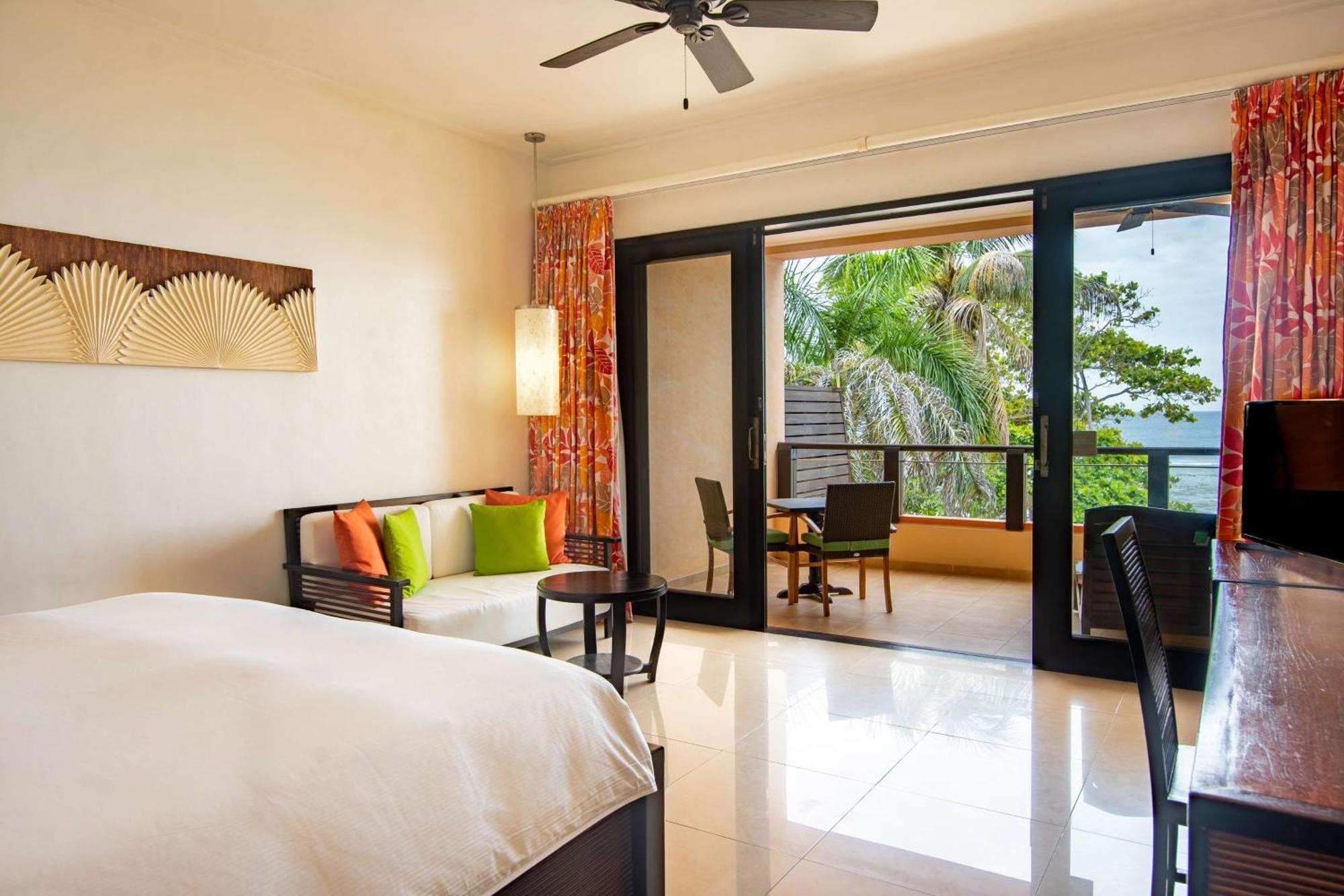 Doubletree By Hilton Seychelles Allamanda & Resort